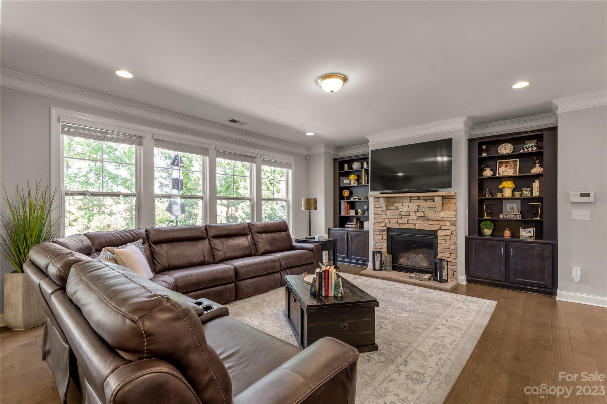 Tega Cay - Residential