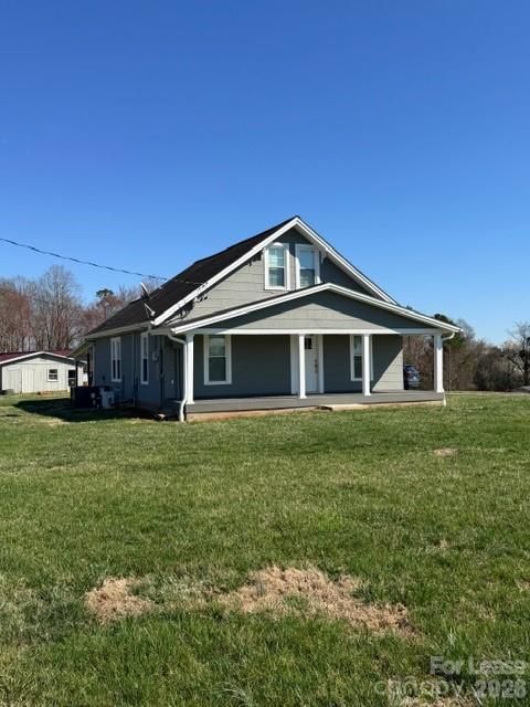 Photo of 41 Pleas Hefner Drive, Taylorsville, NC 28681 (MLS # 4358252)