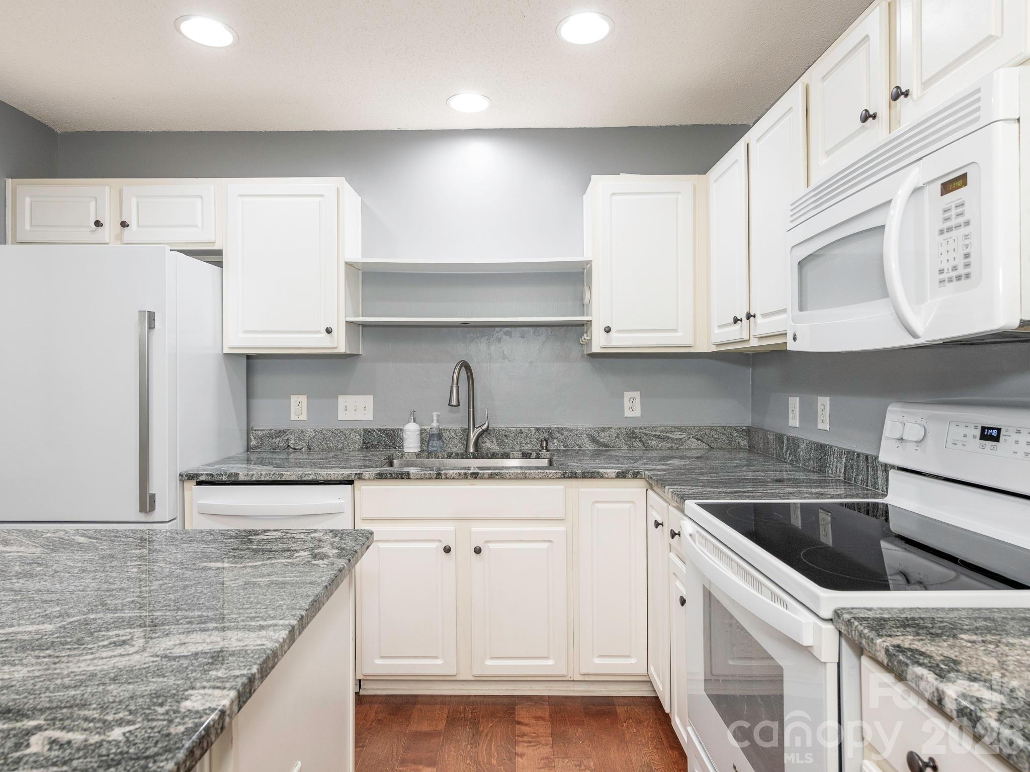 Lexington Commons - Residential