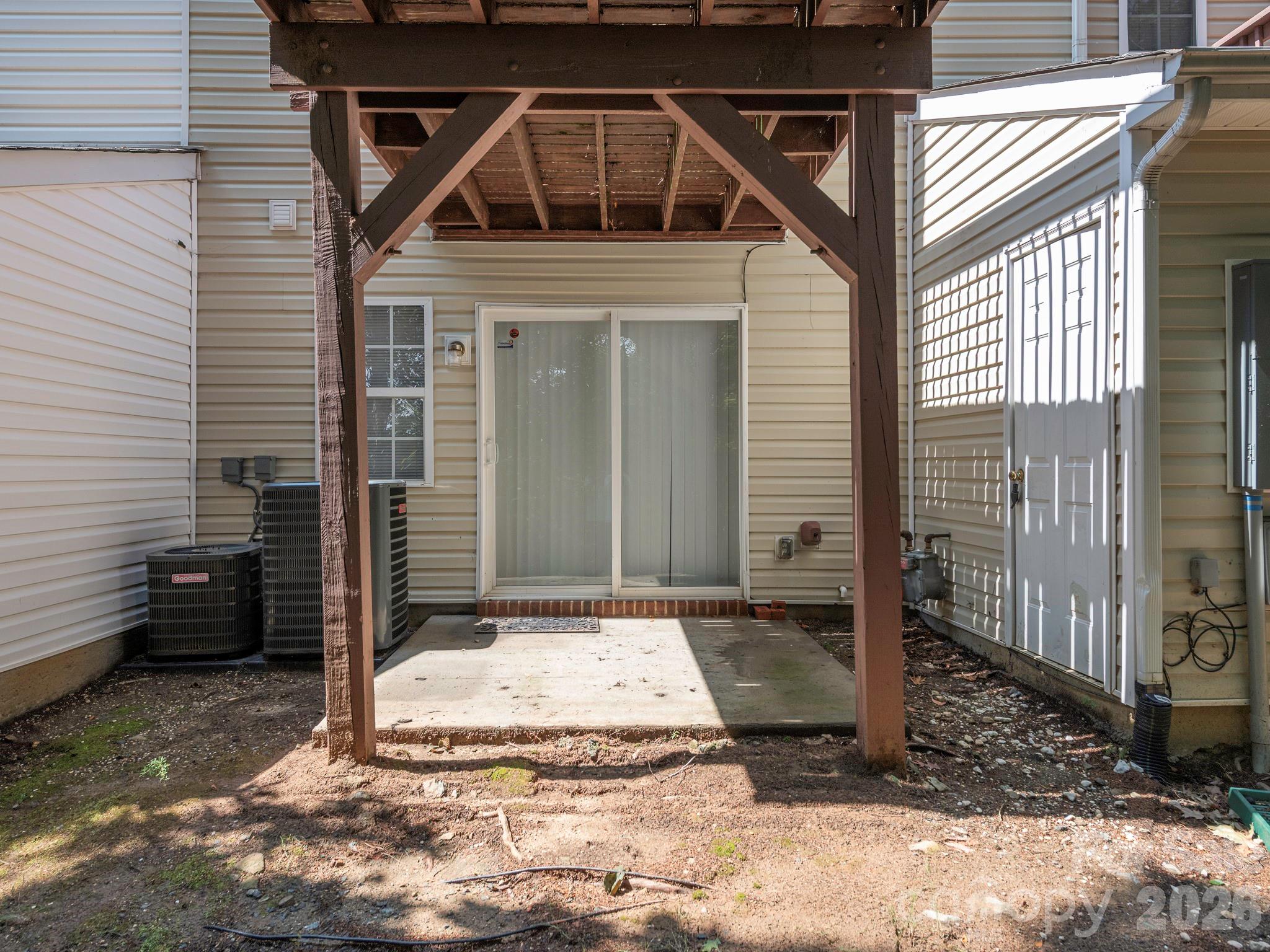 Lexington Commons - Residential