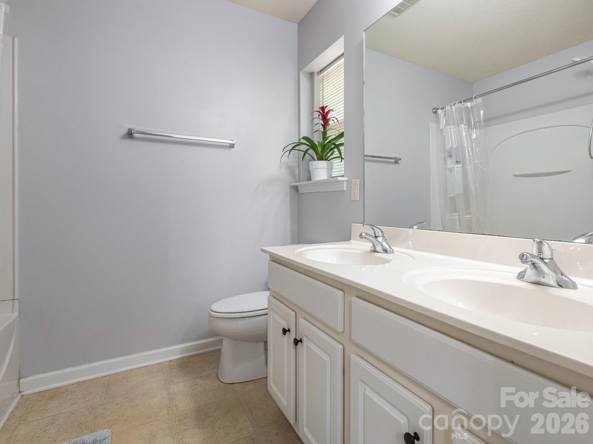 Lexington Commons - Residential