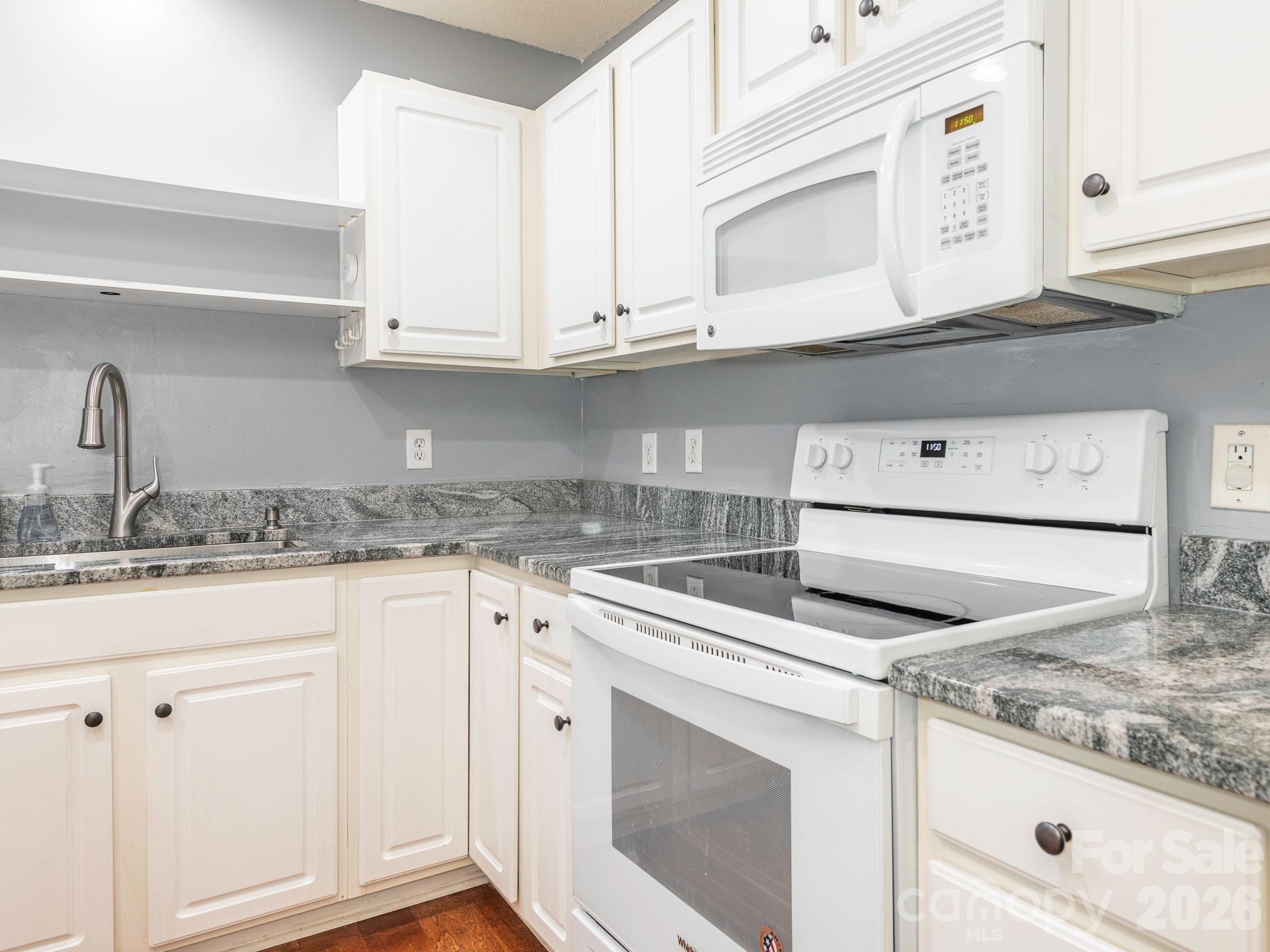 Lexington Commons - Residential