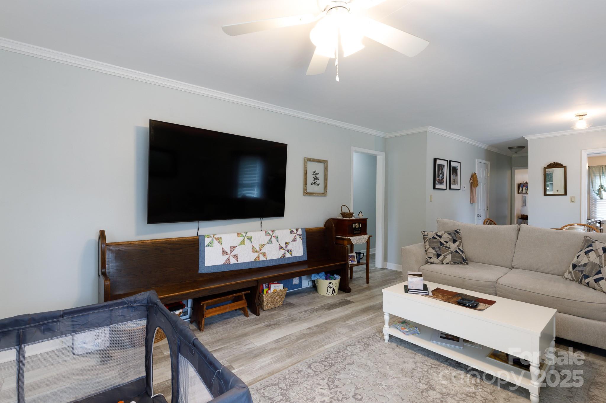 Brentwood Condos - Residential