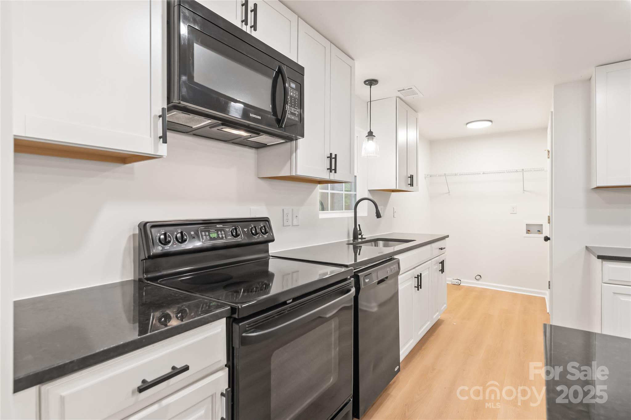 Idlewild South - Residential