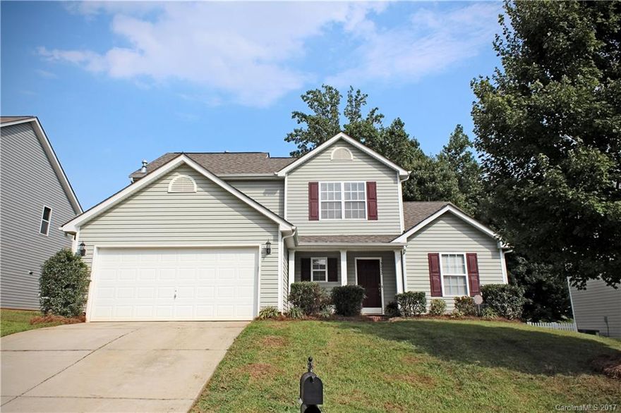 Beautiful 3BR home in Mill Creek Falls! First floor offers formal dining room and 2-story great room. Spacious kitchen features SS appliances, granite counters & breakfast bar. Master suite on main w/ dual-sink vanity, garden tub & walk-in closet. First floor powder & laundry rooms. Second floor features 2 bedrooms and 1 bath as well as large loft/bonus room, perfect for office or game room. Fenced yard, in-ground irrigation, large deck & mature trees for privacy. Clover schools & low SC taxes.