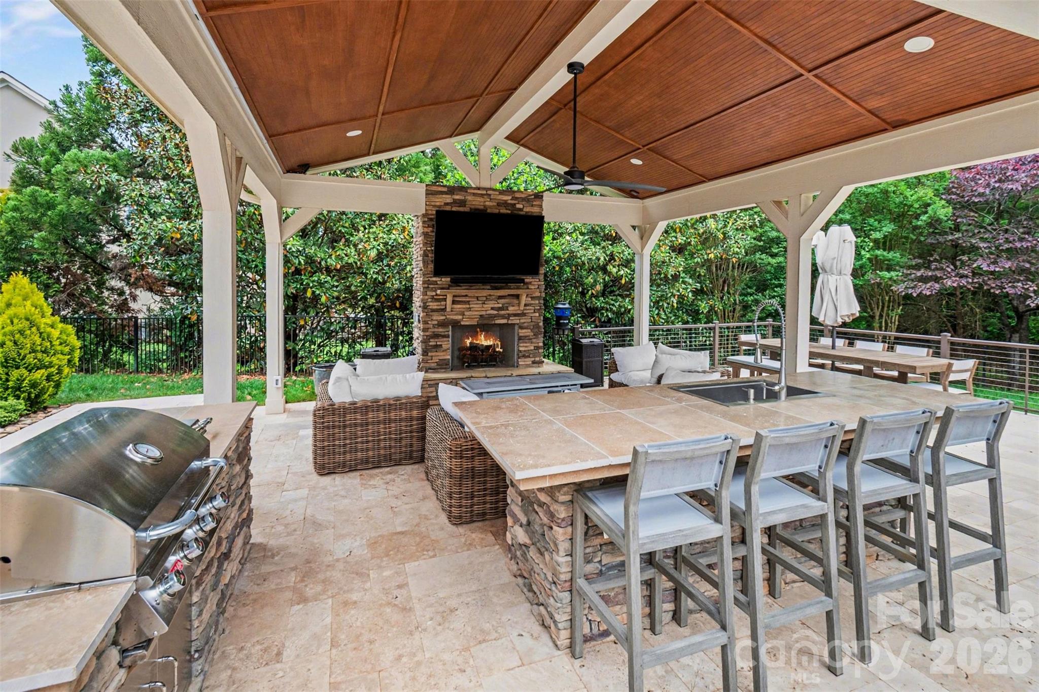 Lake Forest Preserve - Residential