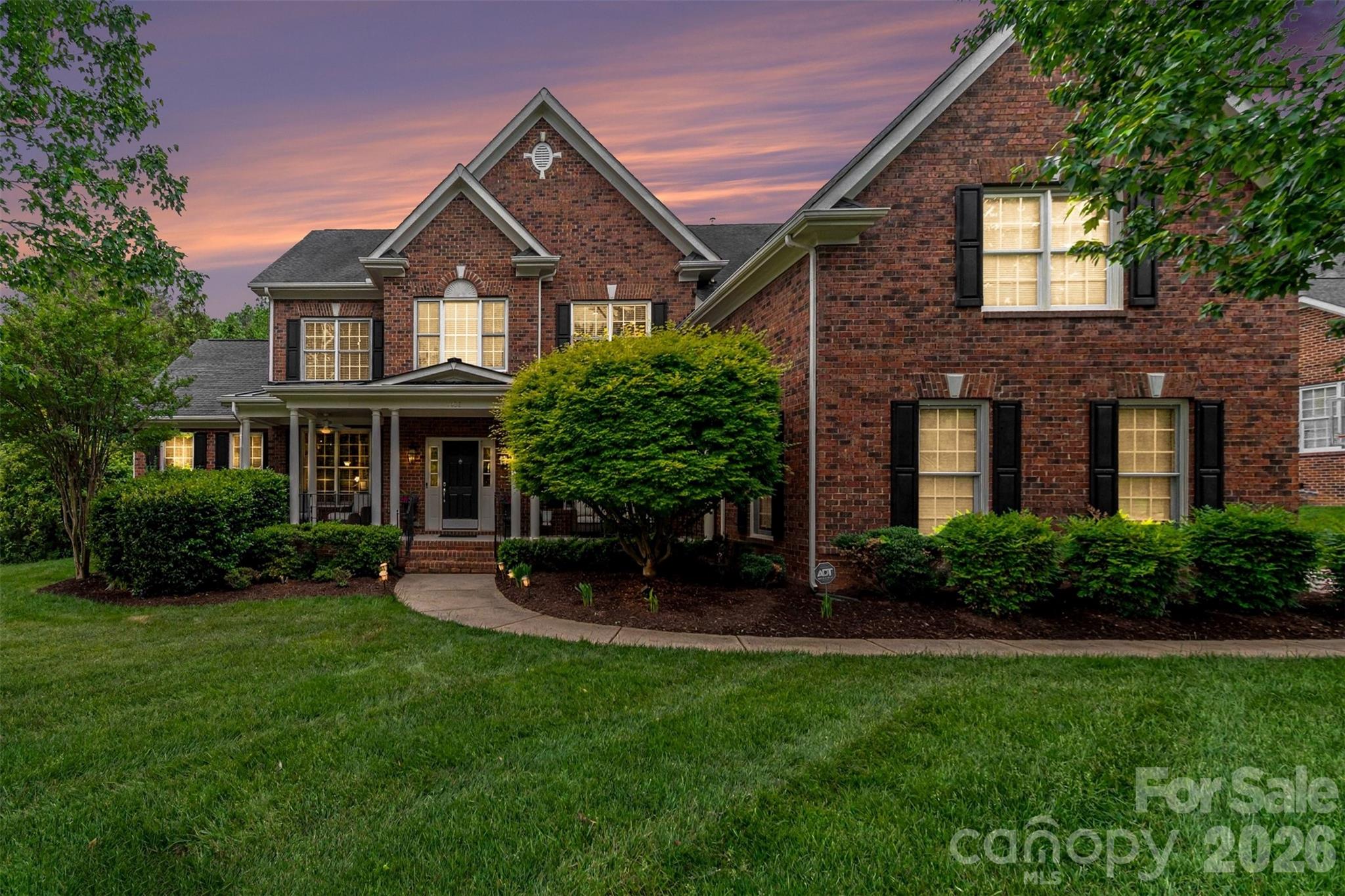 Lake Forest Preserve - Residential