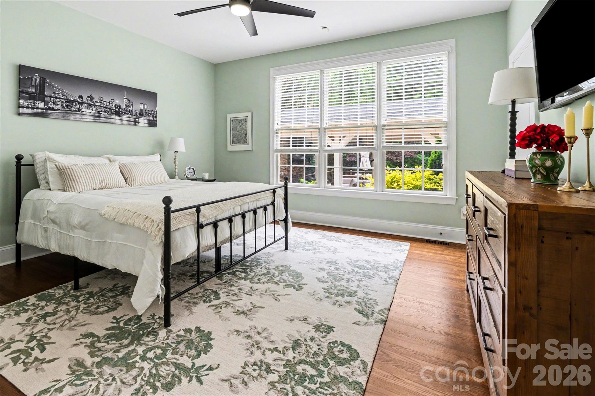 Lake Forest Preserve - Residential