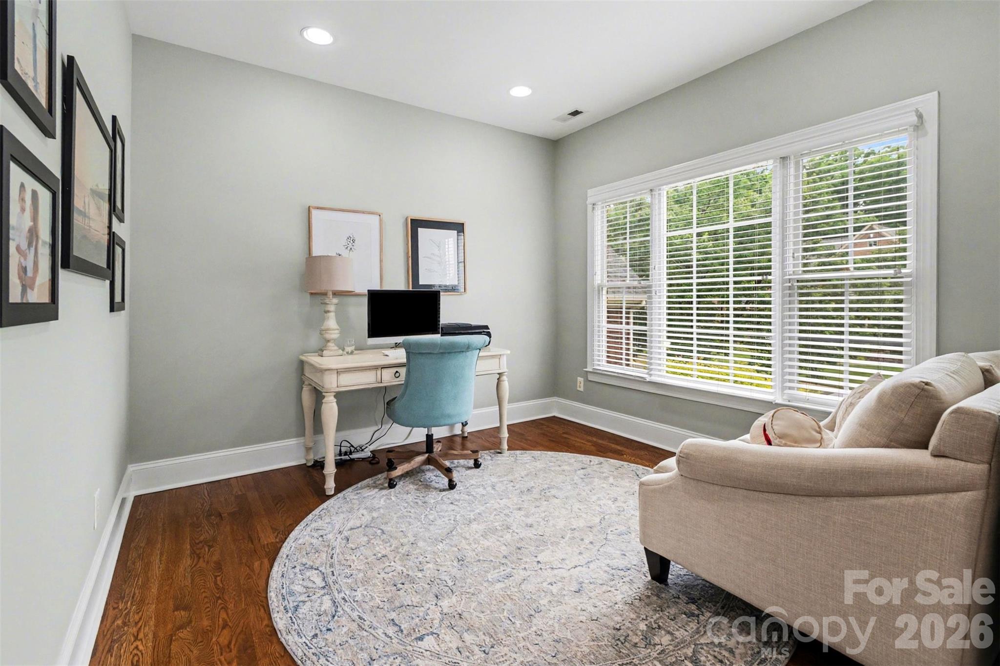 Lake Forest Preserve - Residential