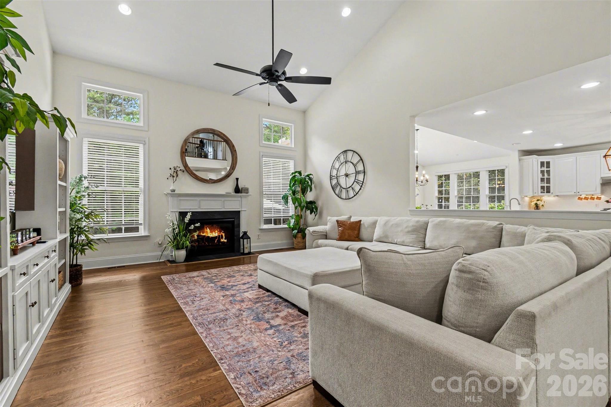 Lake Forest Preserve - Residential