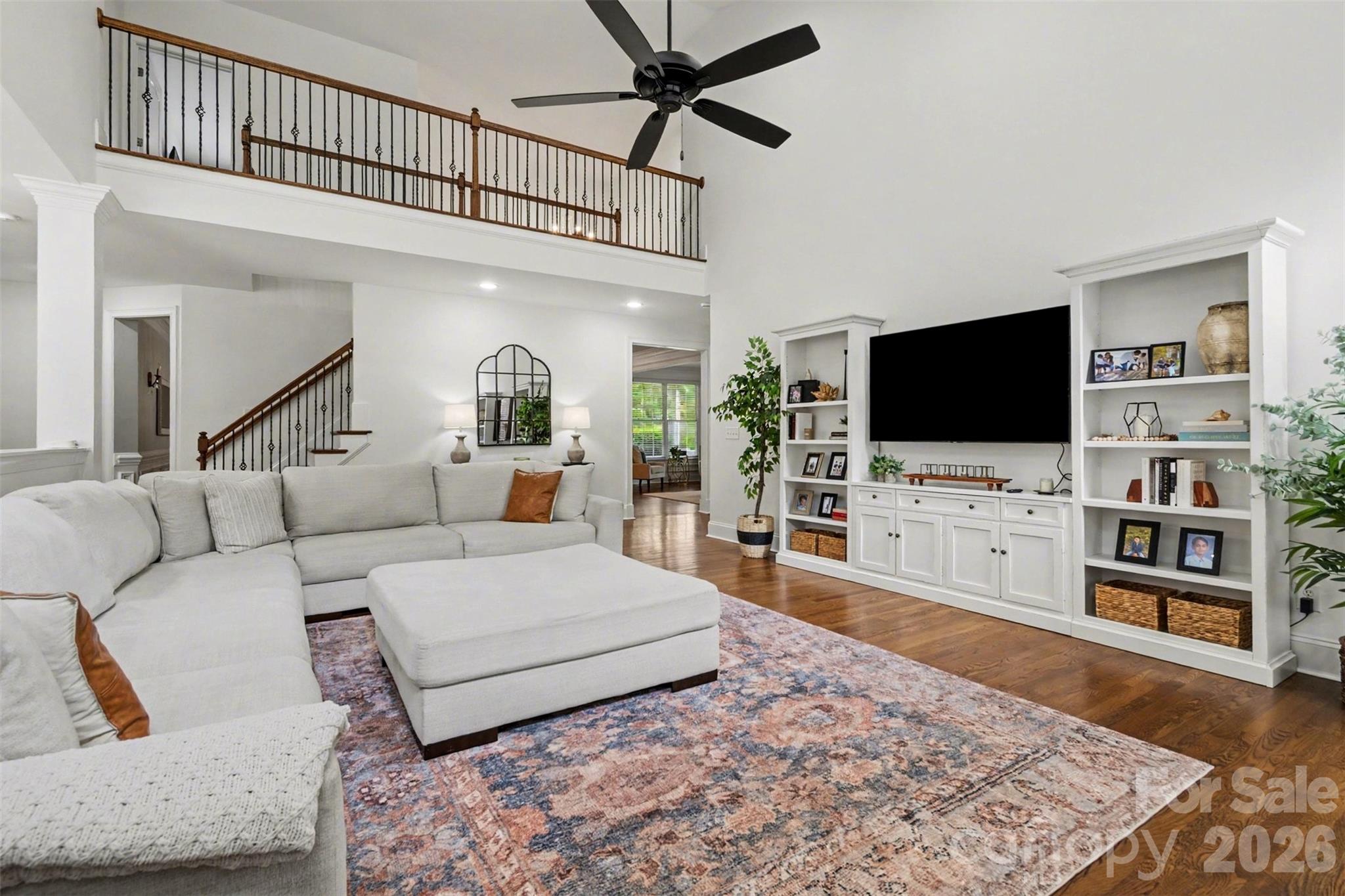 Lake Forest Preserve - Residential