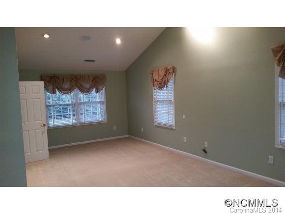 White Pine - Residential