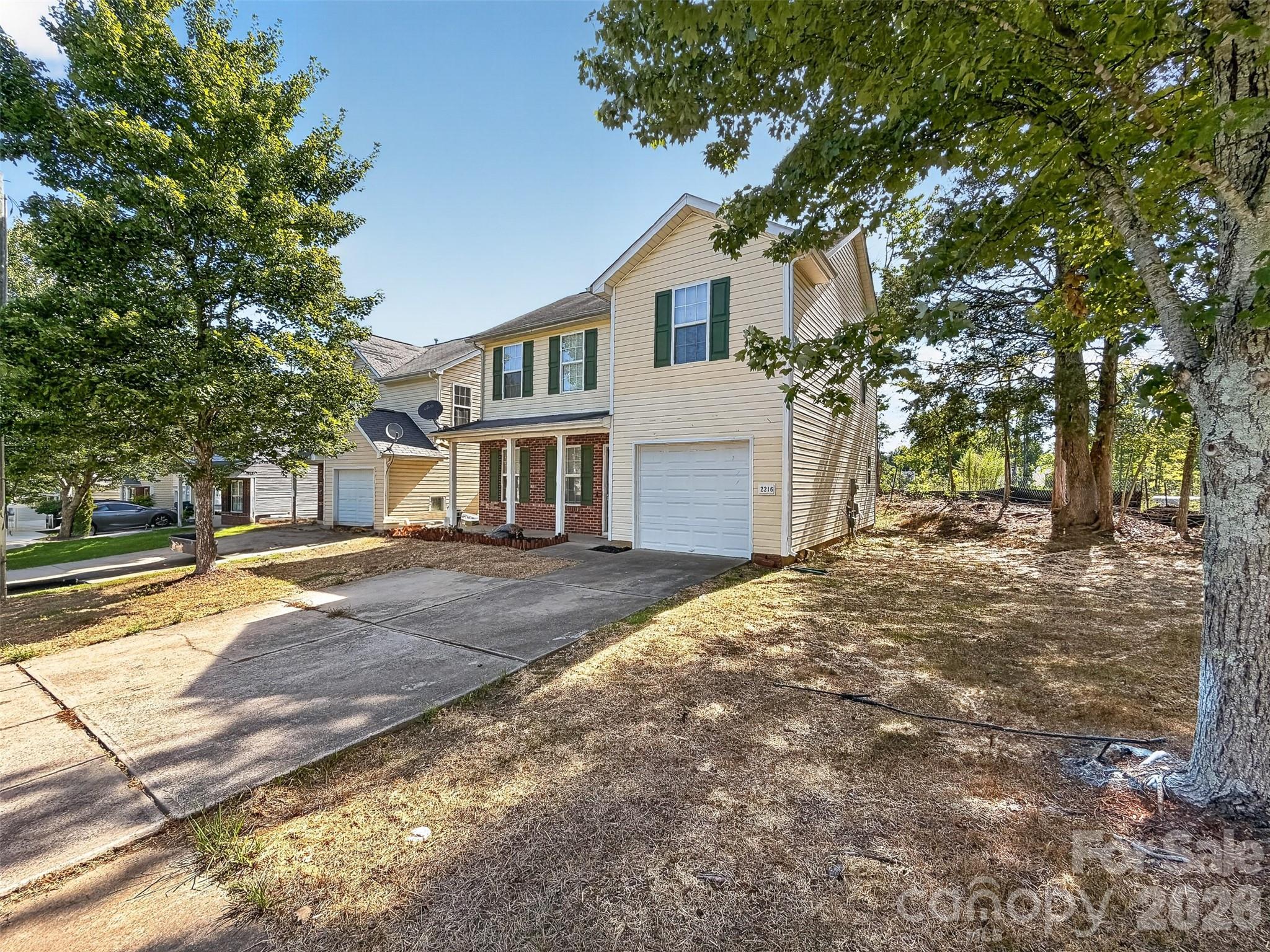 2216 Emmons Lane