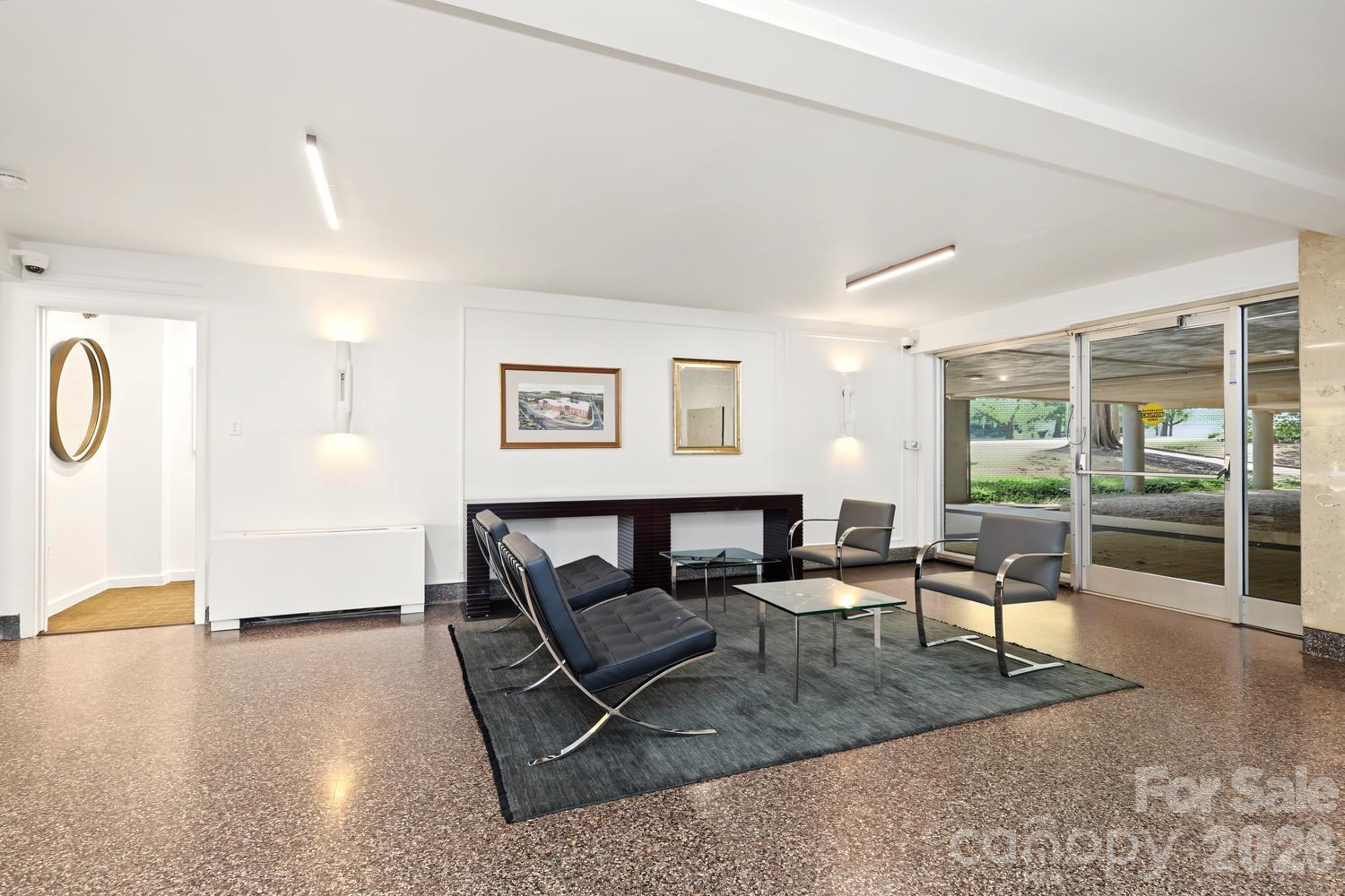 1300 Queens Road 219