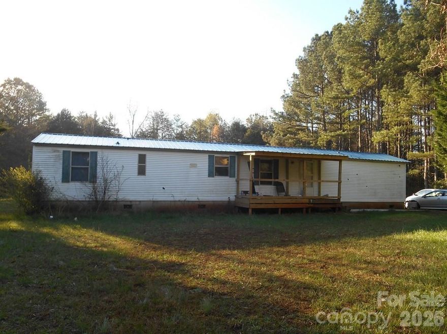 Looking for a fixer-upper or investment property, don’t miss this opportunity.  Tree lined front yard gives you privacy for sitting on the covered front porch. Property includes a new roof in 2025 and outbuilding for storage.  Cash transactions only.  Sold AS IS