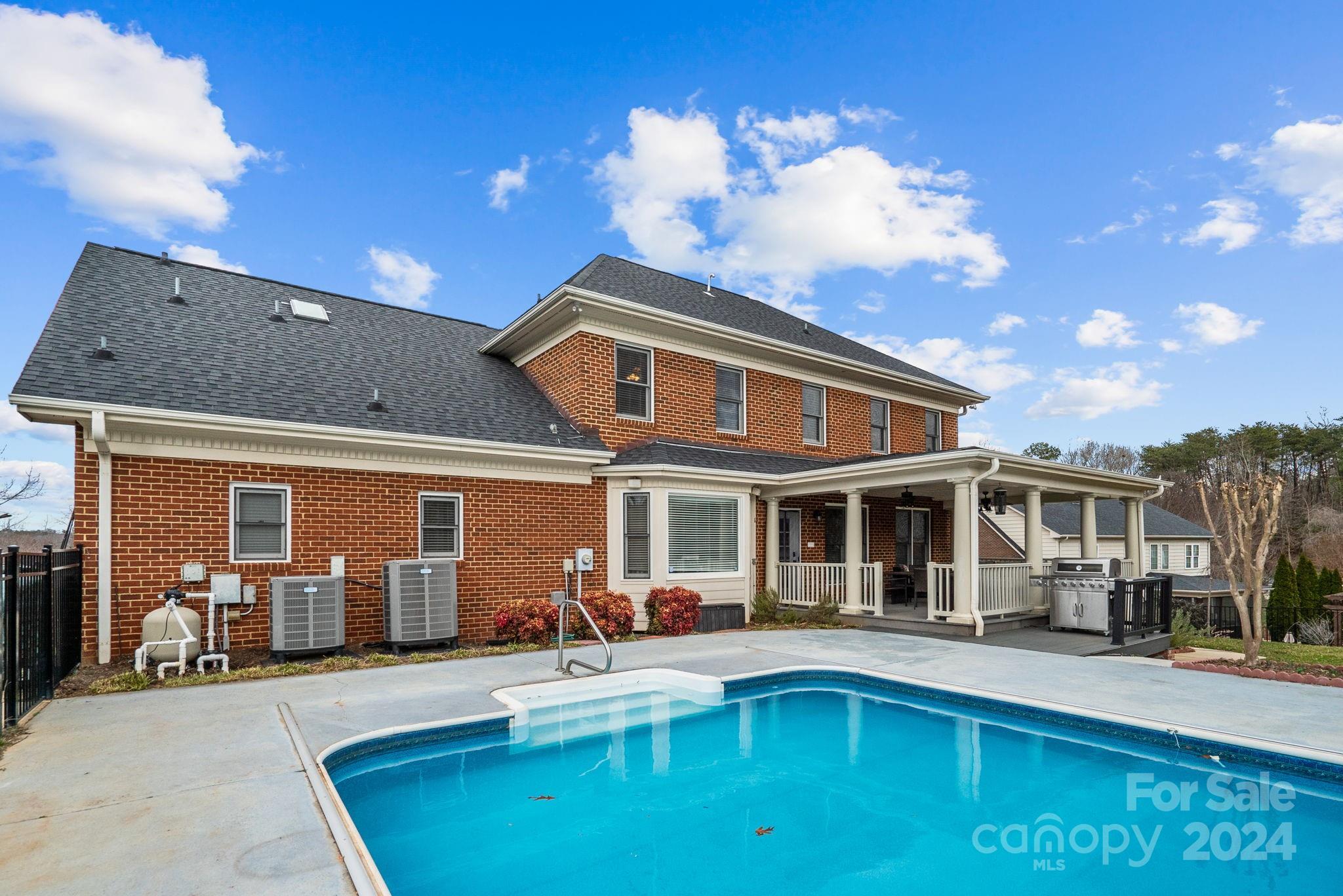 Olde Mill Landing - Residential