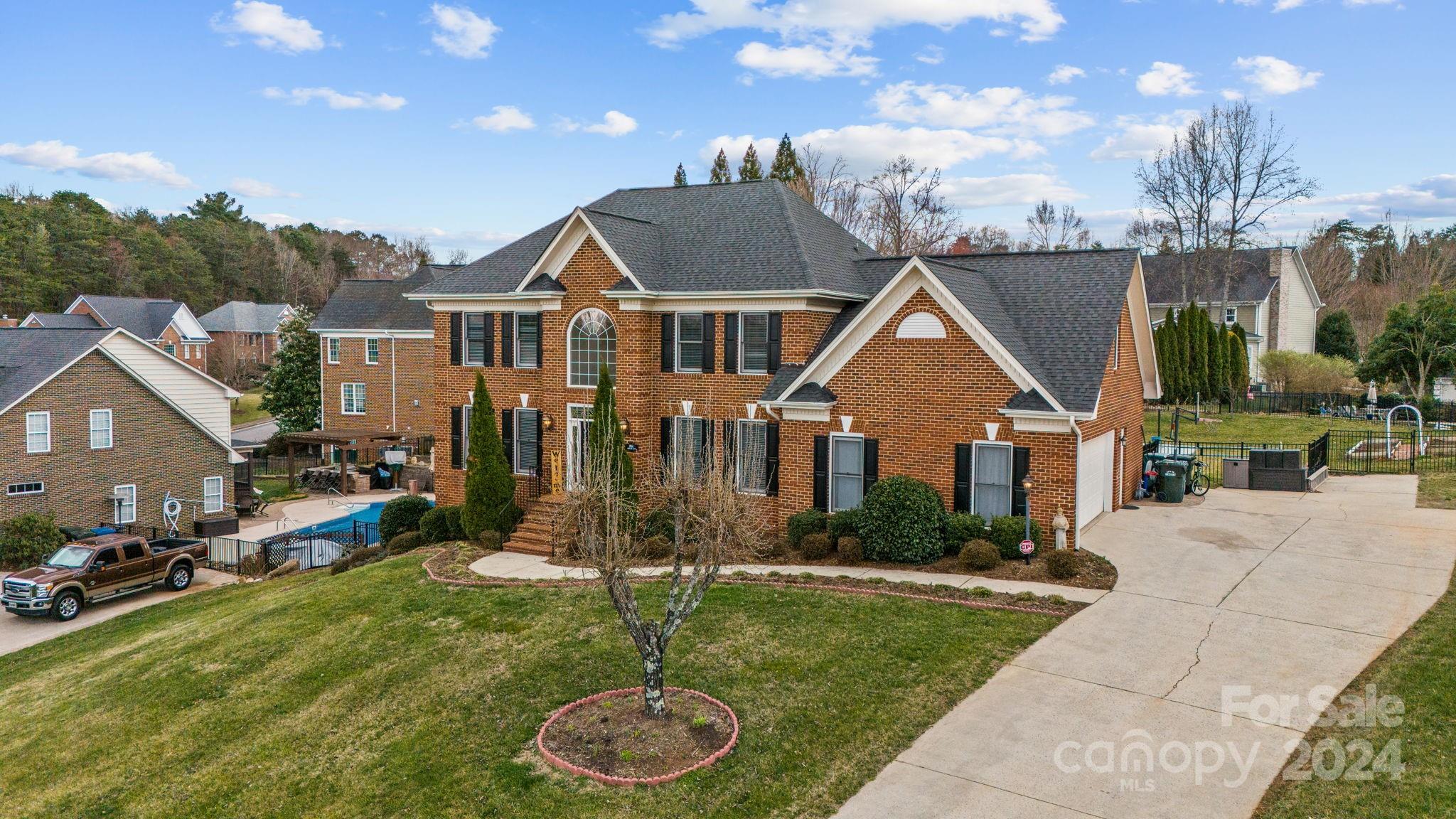 Olde Mill Landing - Residential