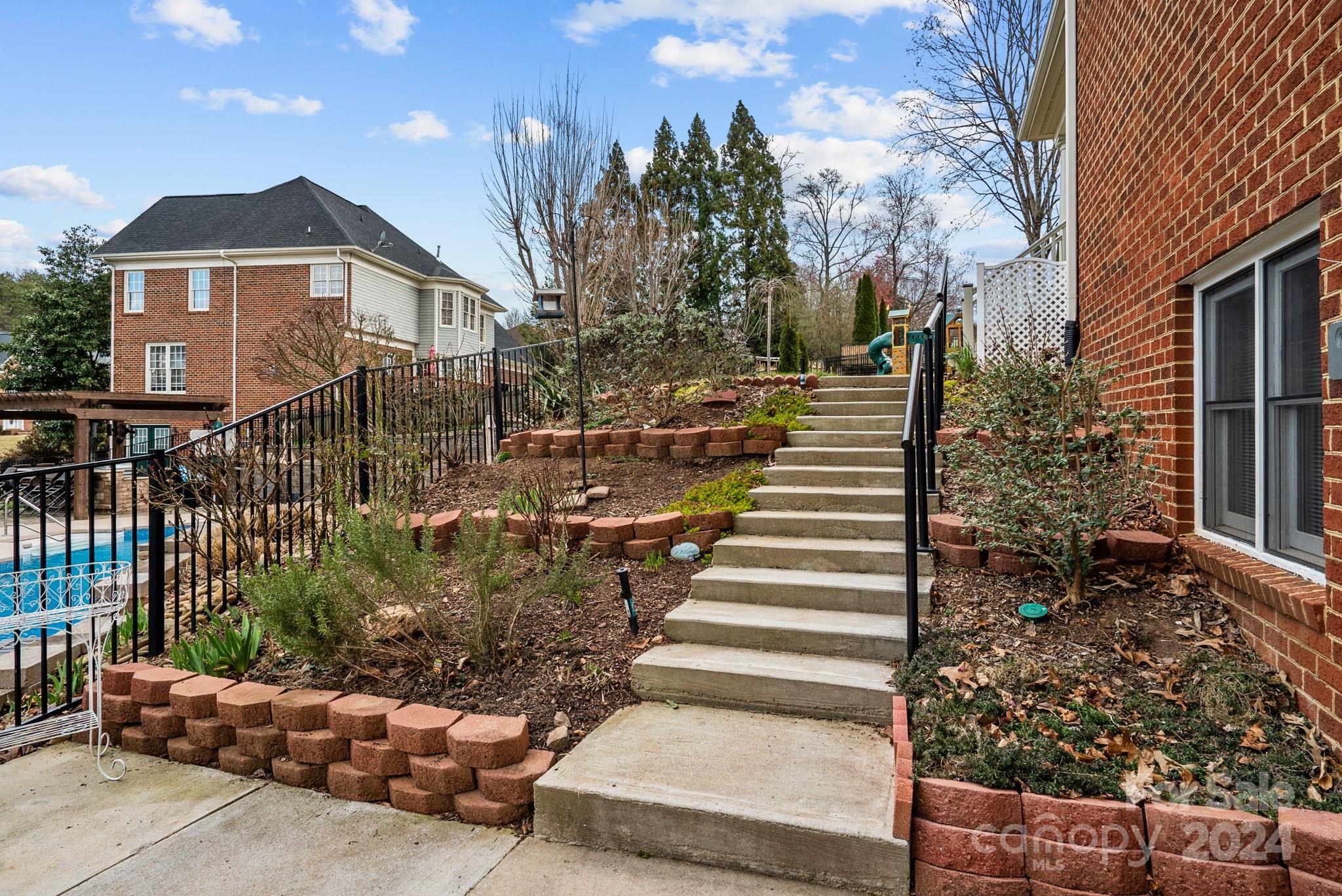 Olde Mill Landing - Residential