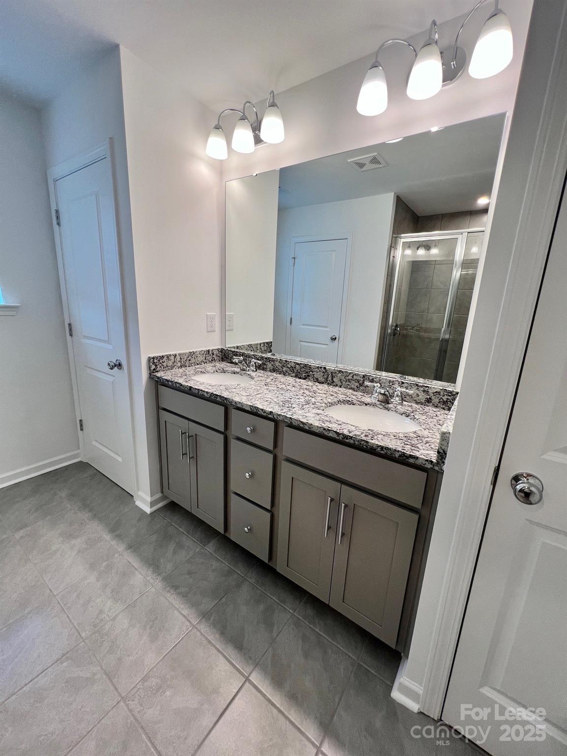 Pringle Towns - Residential Lease