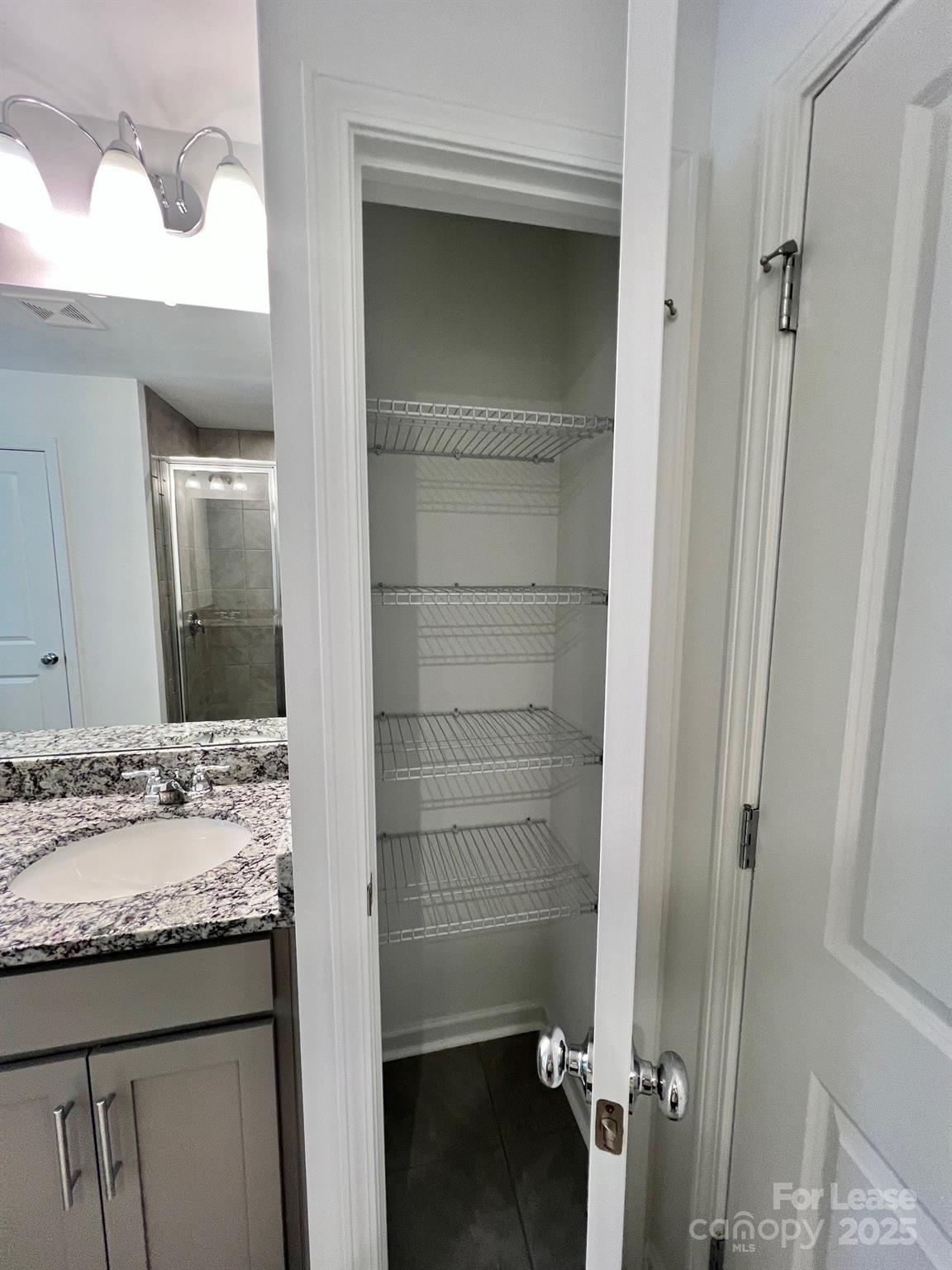 Pringle Towns - Residential Lease