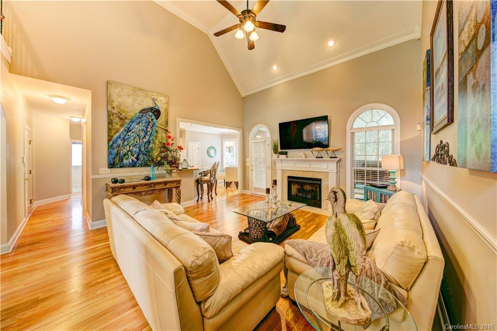 The Summit - Residential