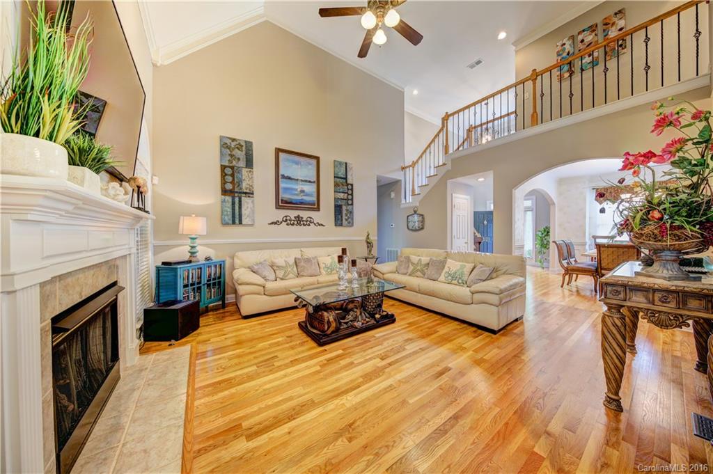 The Summit - Residential