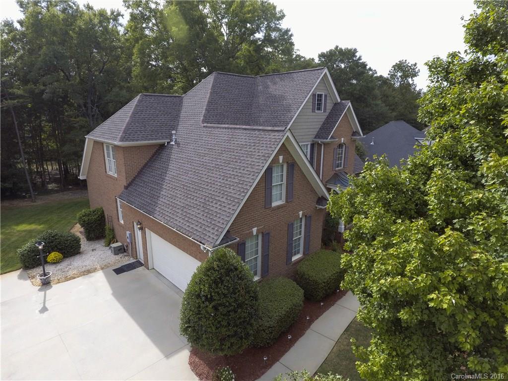 The Summit - Residential