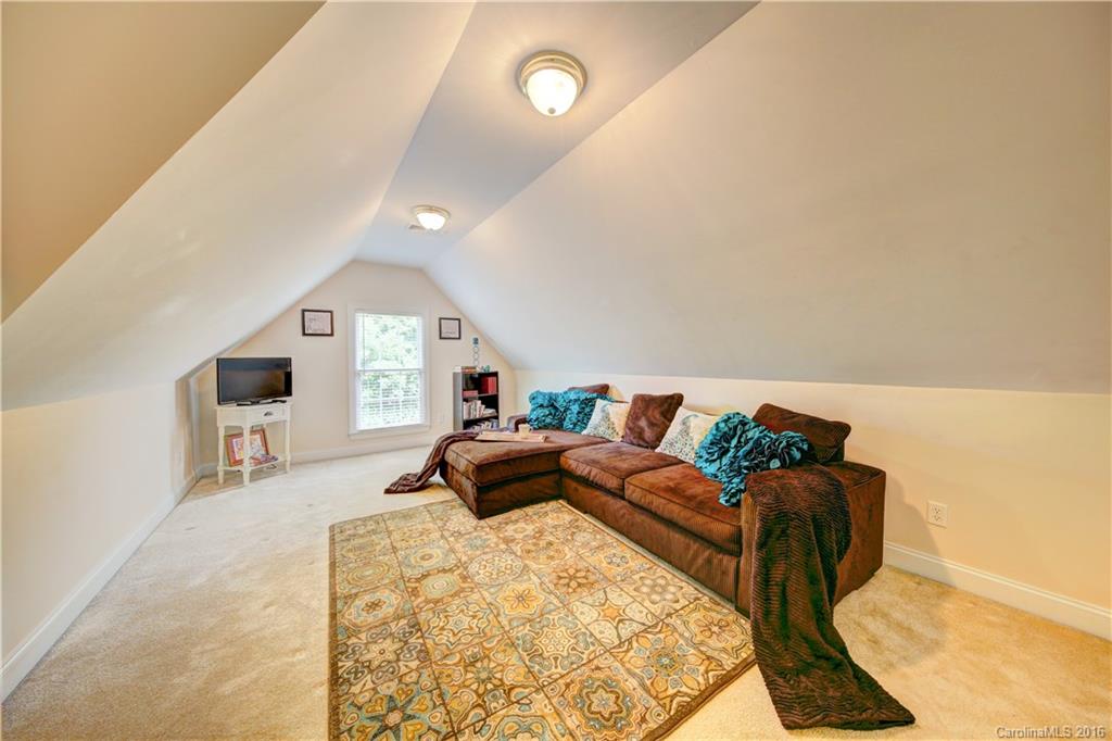 The Summit - Residential