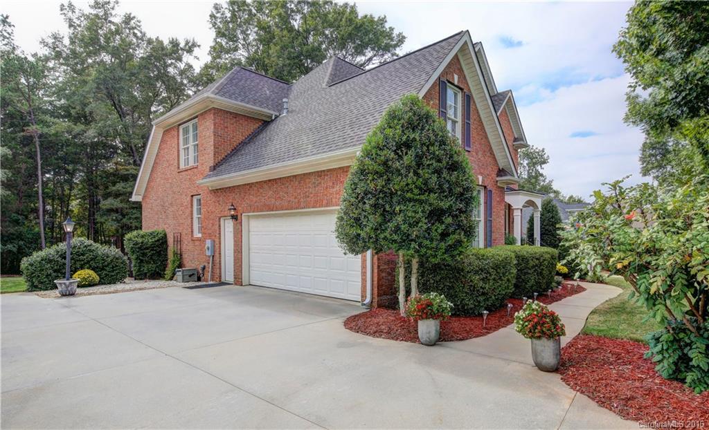 The Summit - Residential