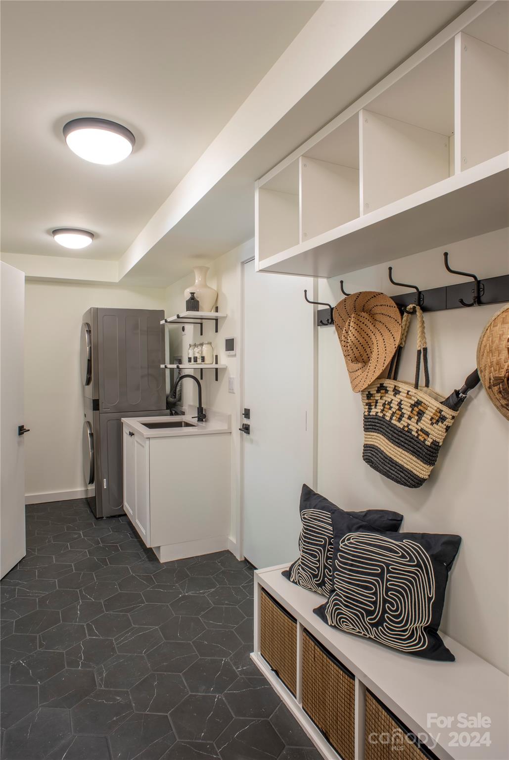 Town Mountain - Residential