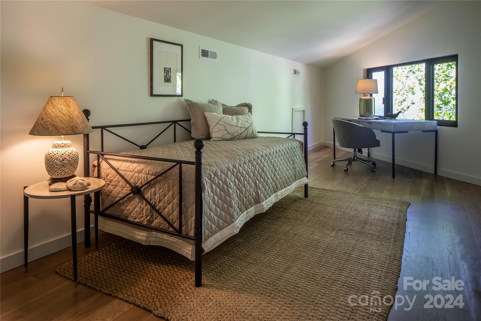 Town Mountain - Residential