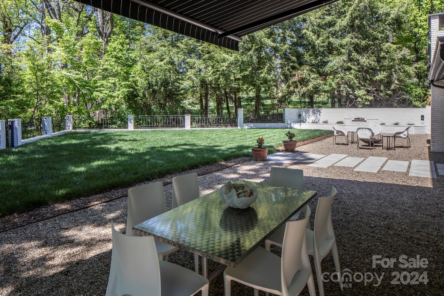 Town Mountain - Residential