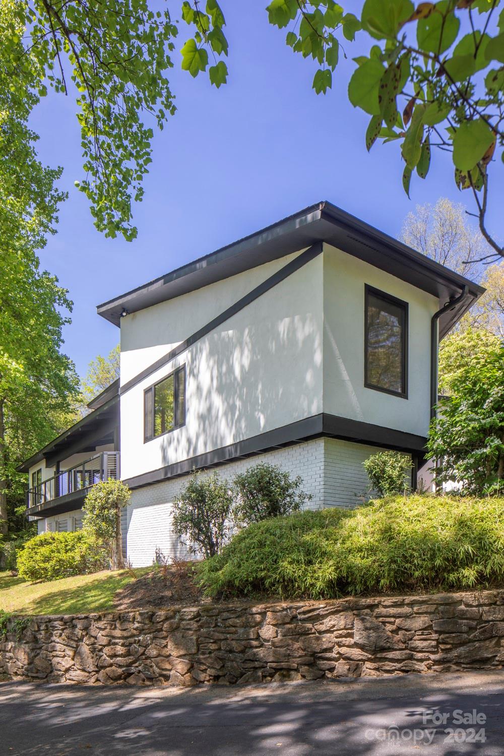 Town Mountain - Residential