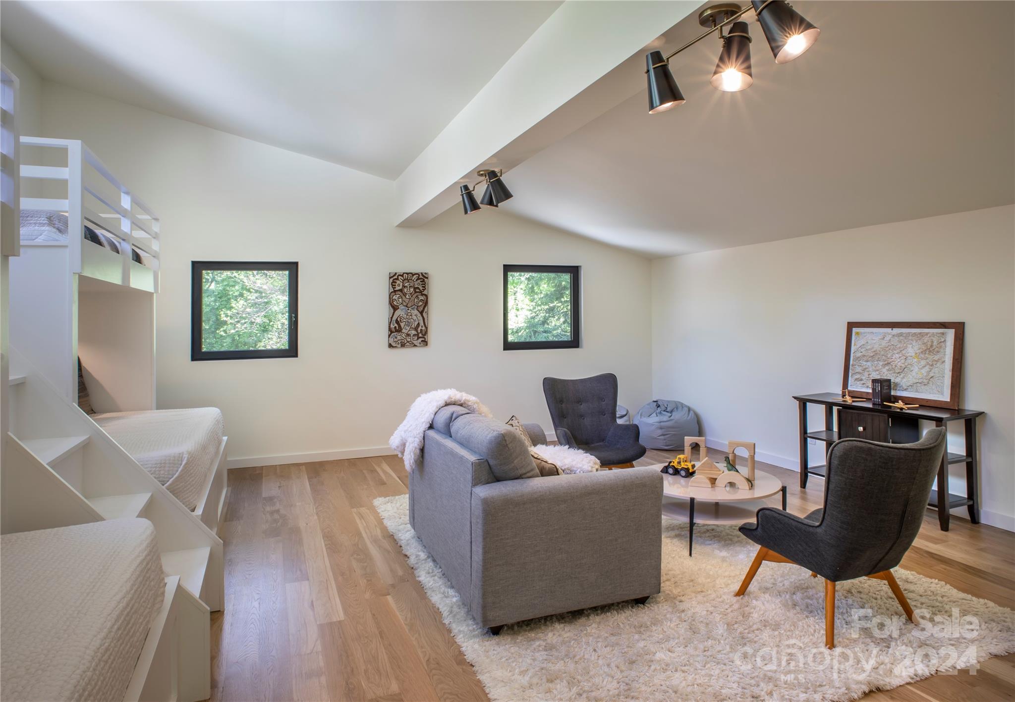 Town Mountain - Residential