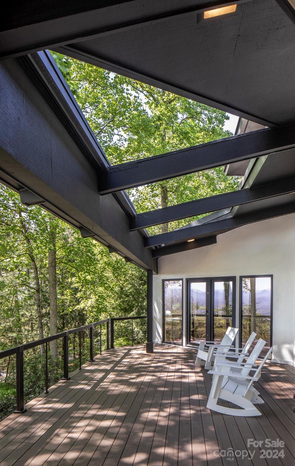 Town Mountain - Residential