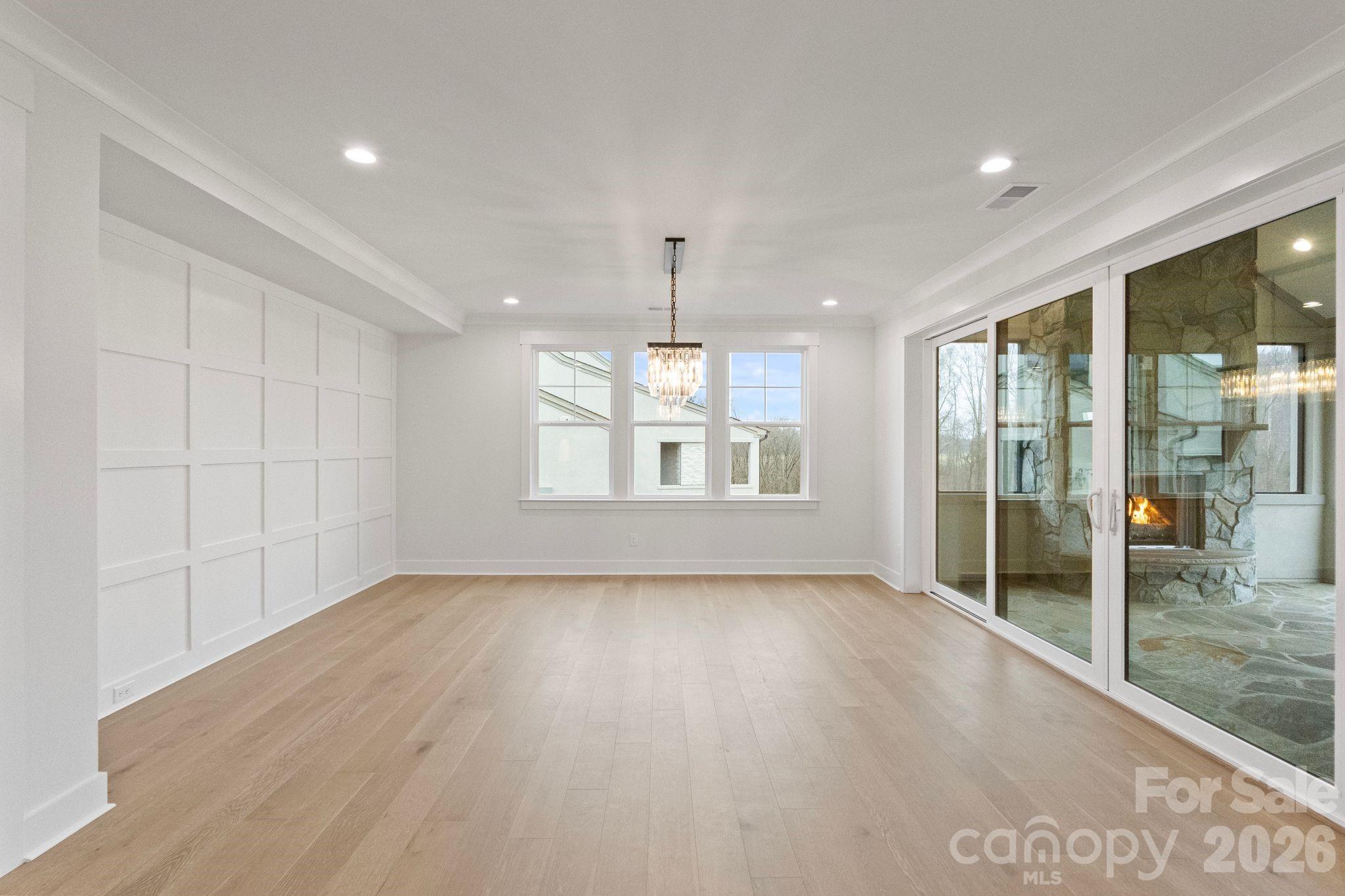 8212 Farm Crossing Lane