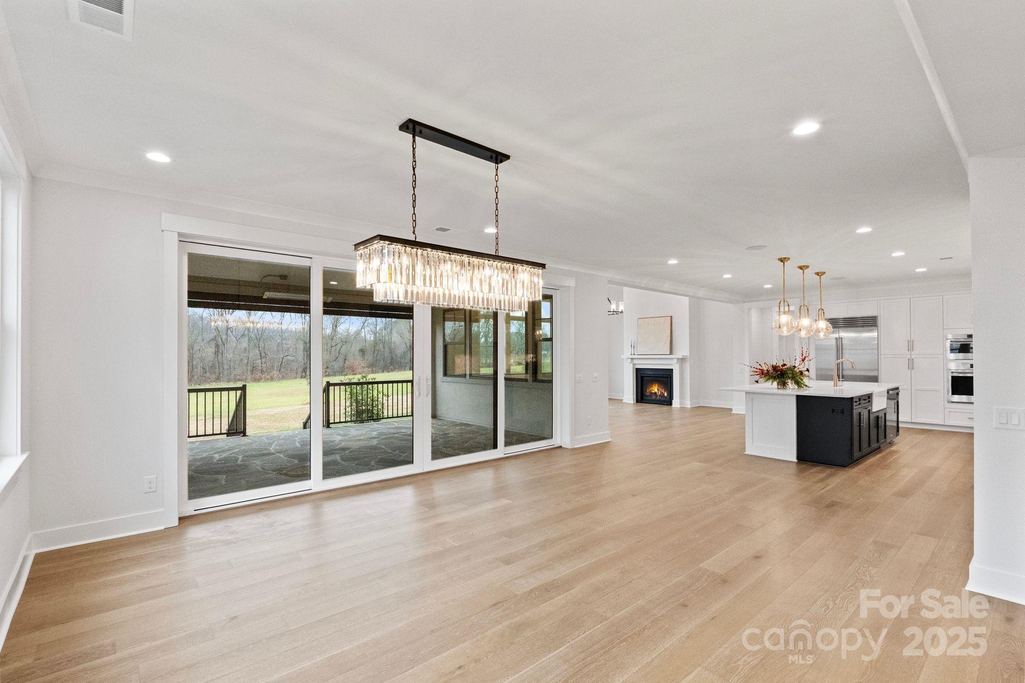 8212 Farm Crossing Lane