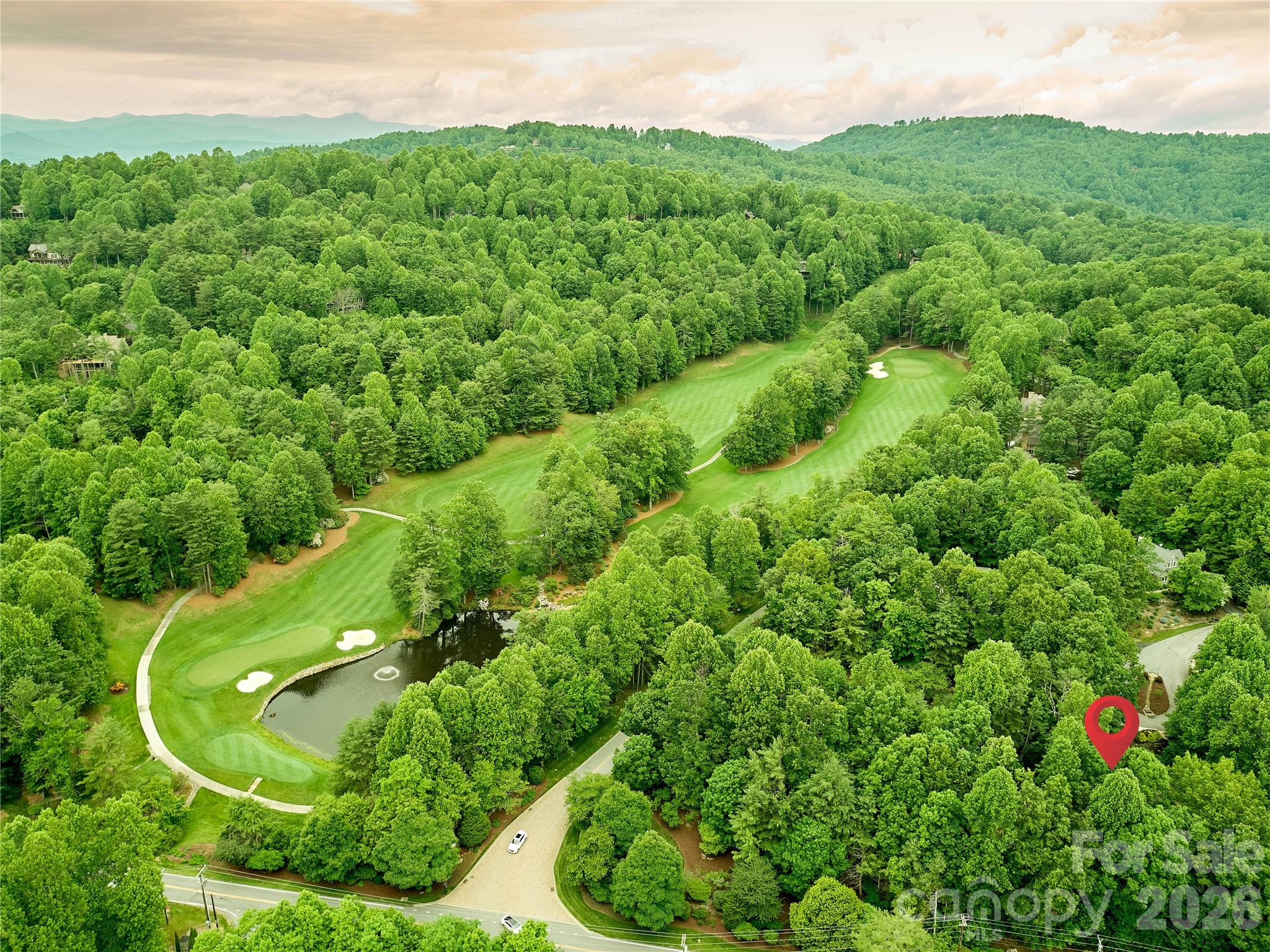 201 W Chimney Crossing