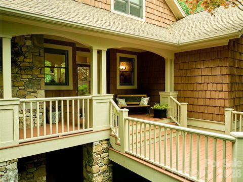 201 W Chimney Crossing Hendersonville NC 28739