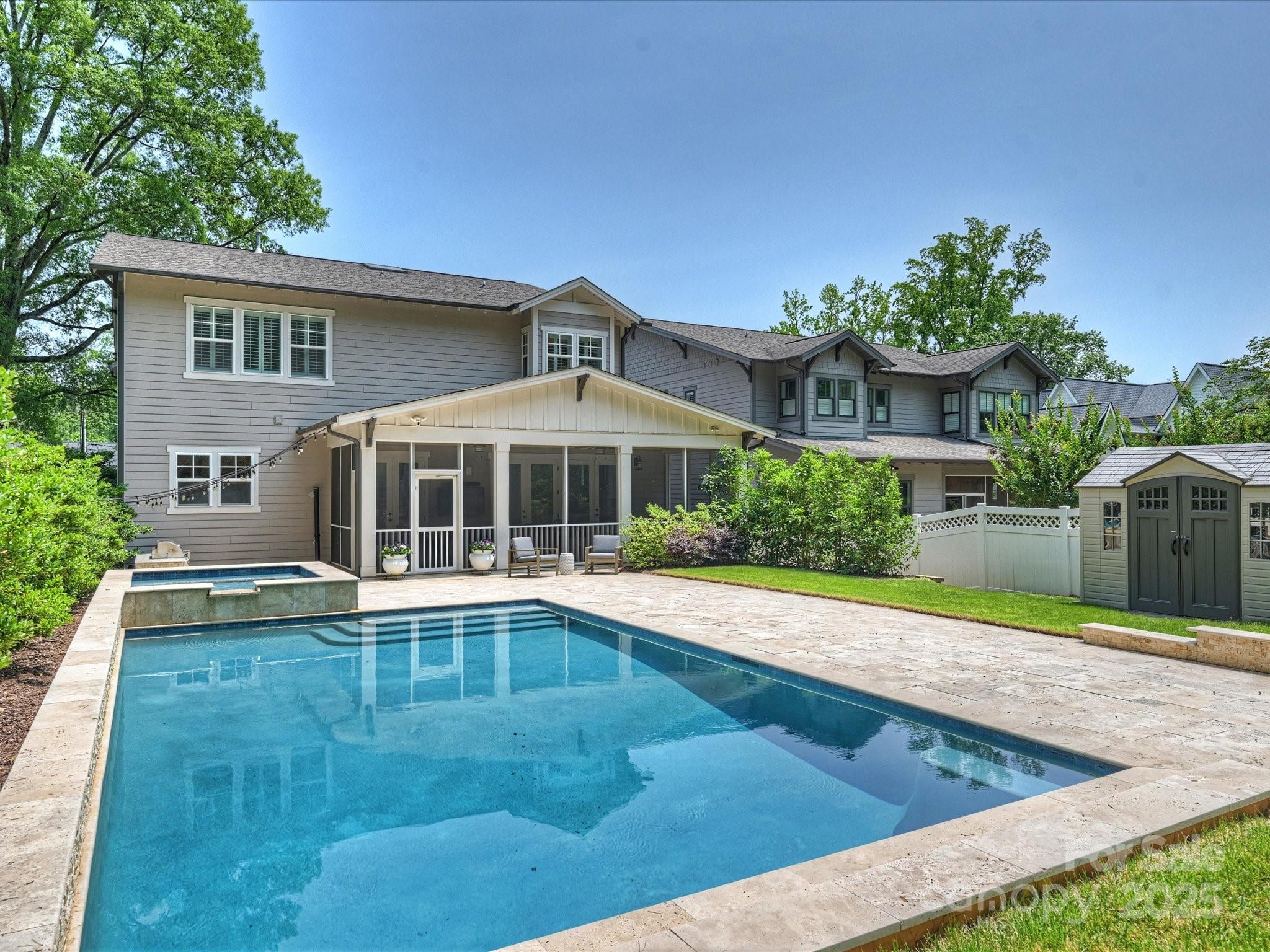 431 Wonderwood Drive