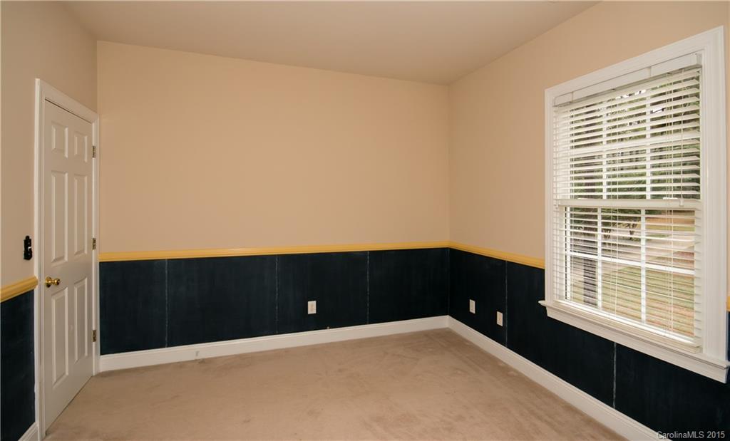 The Harbour at the Pointe - Residential