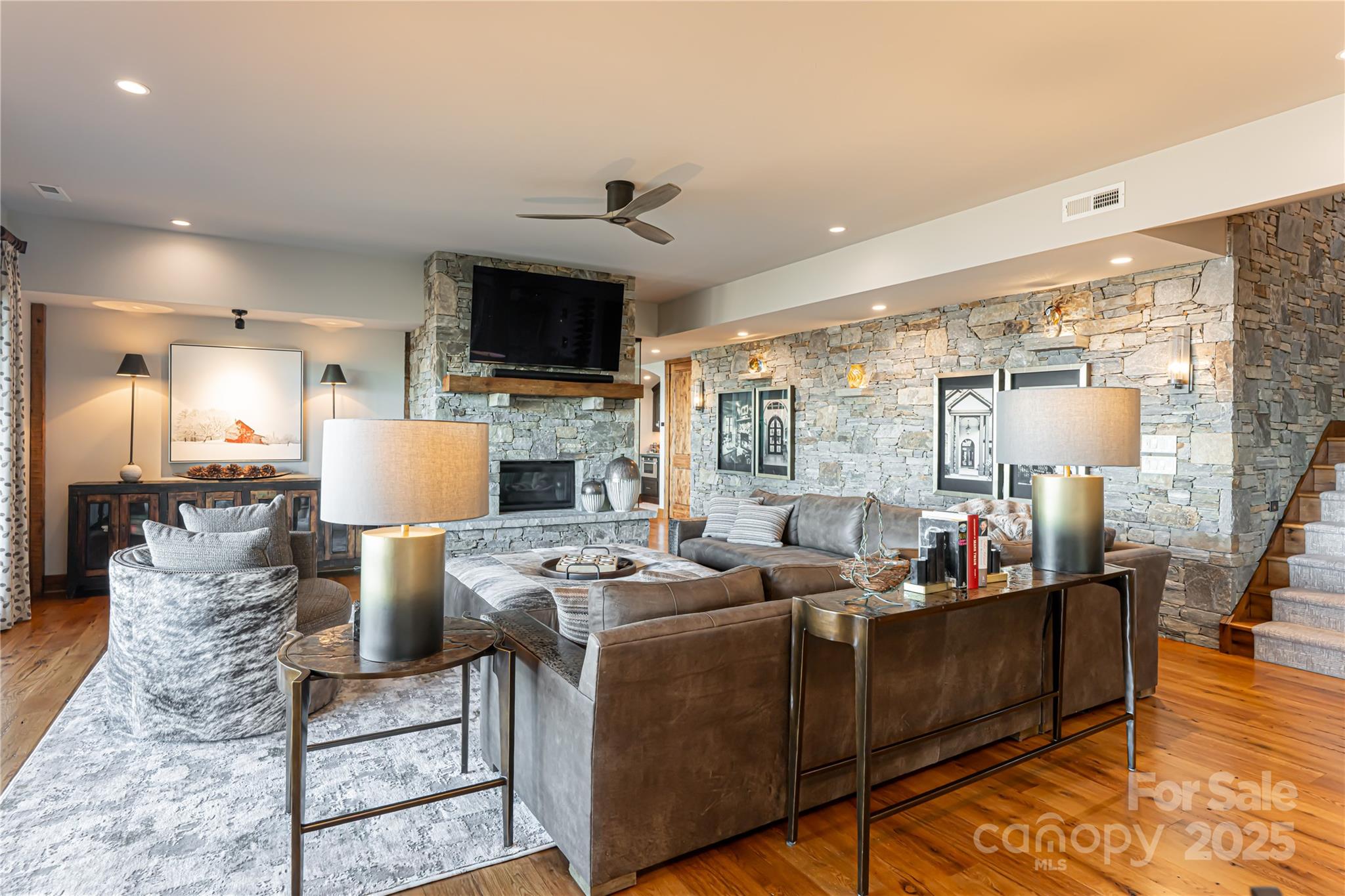 Smoky Mountain Retreat at Eagles Nest - Residential