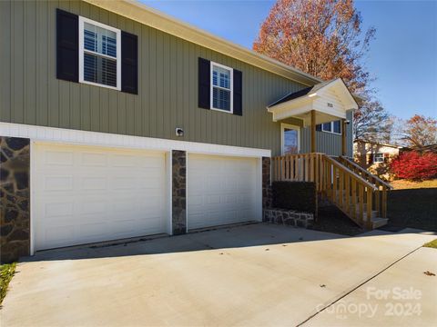 A home in Hickory