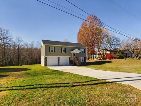 A home in Hickory