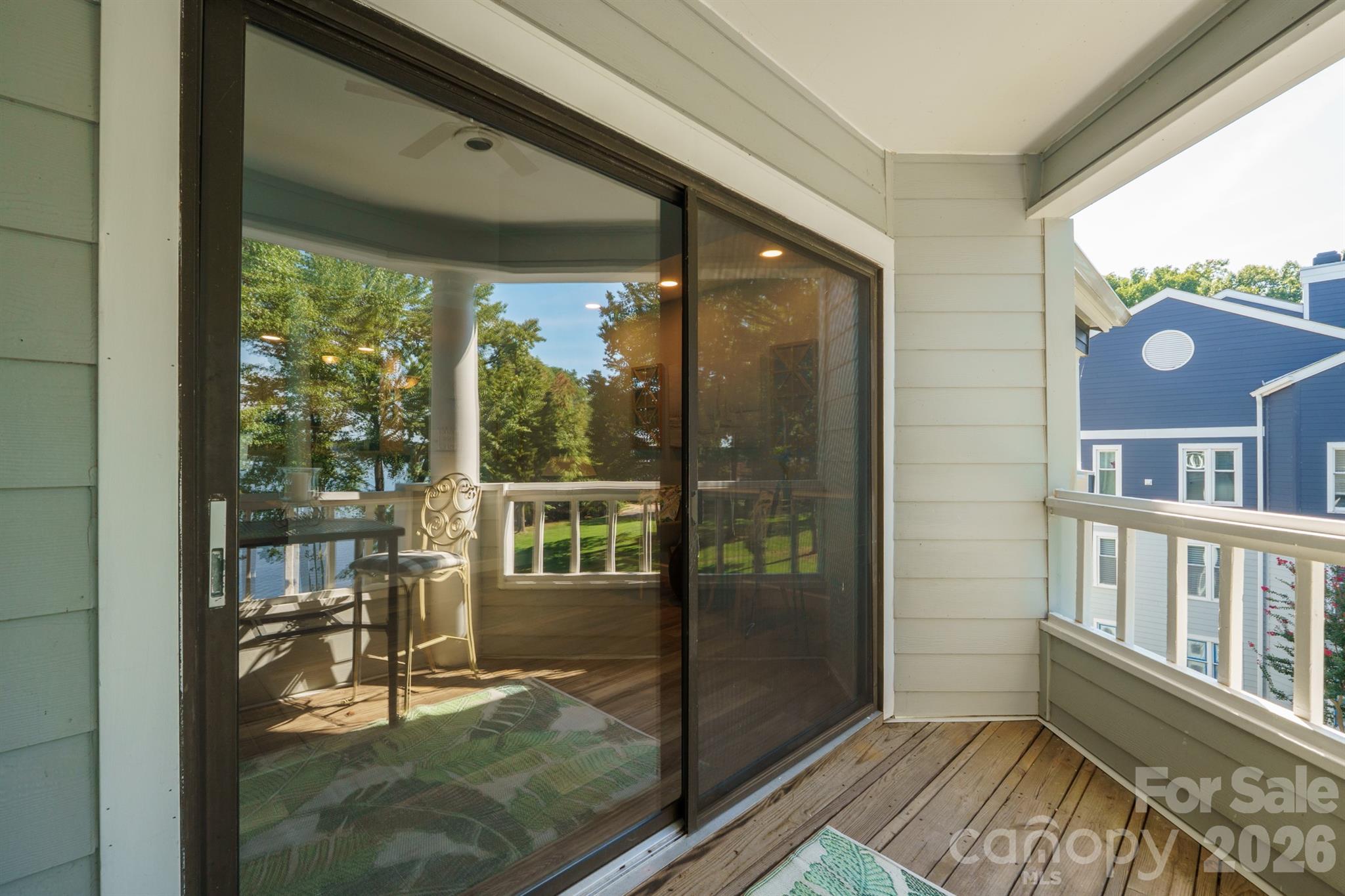 327 Northwest Drive