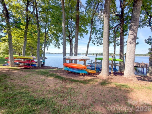 327 NORTHWEST DR, DAVIDSON, NC 28036 - Image 8f65e8d7c99b53b4ba21bd8640ec0a8a/3275533489