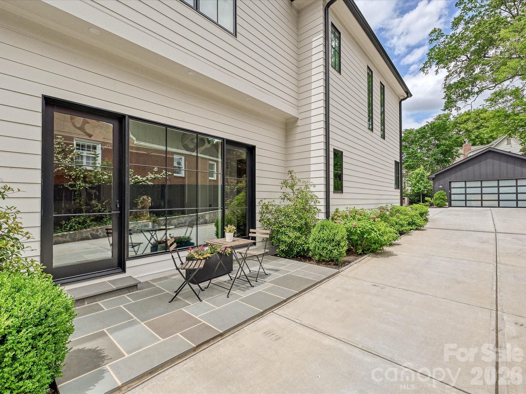 222 Dellwood Avenue