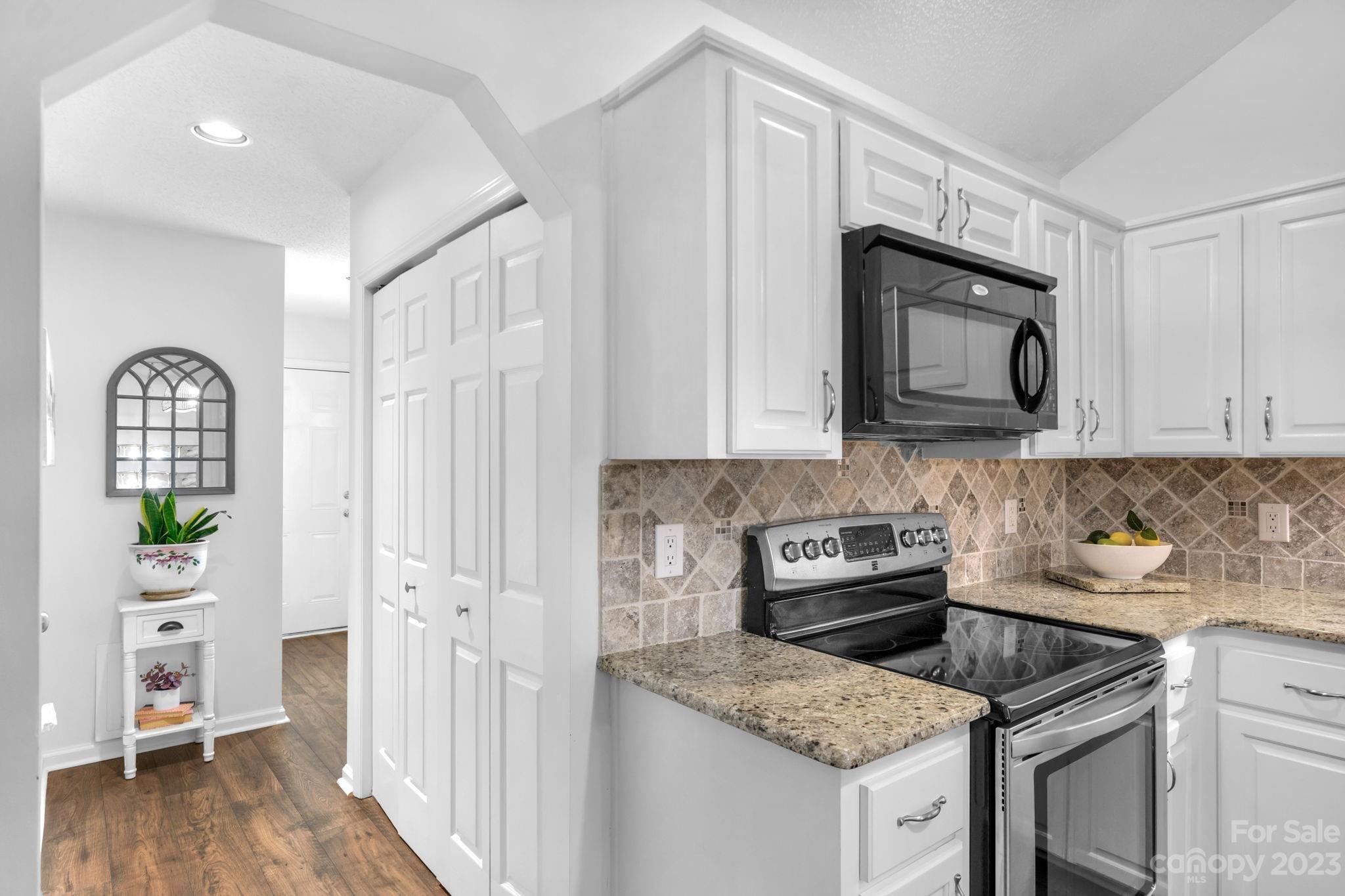 Hidden Lakes - Residential