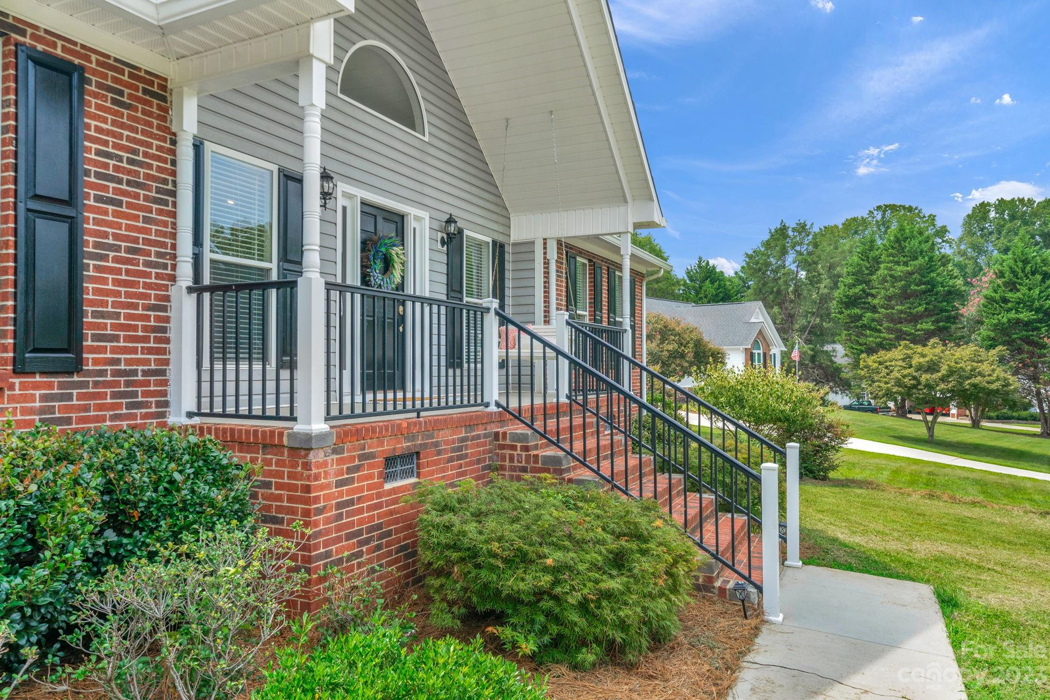 Hidden Lakes - Residential