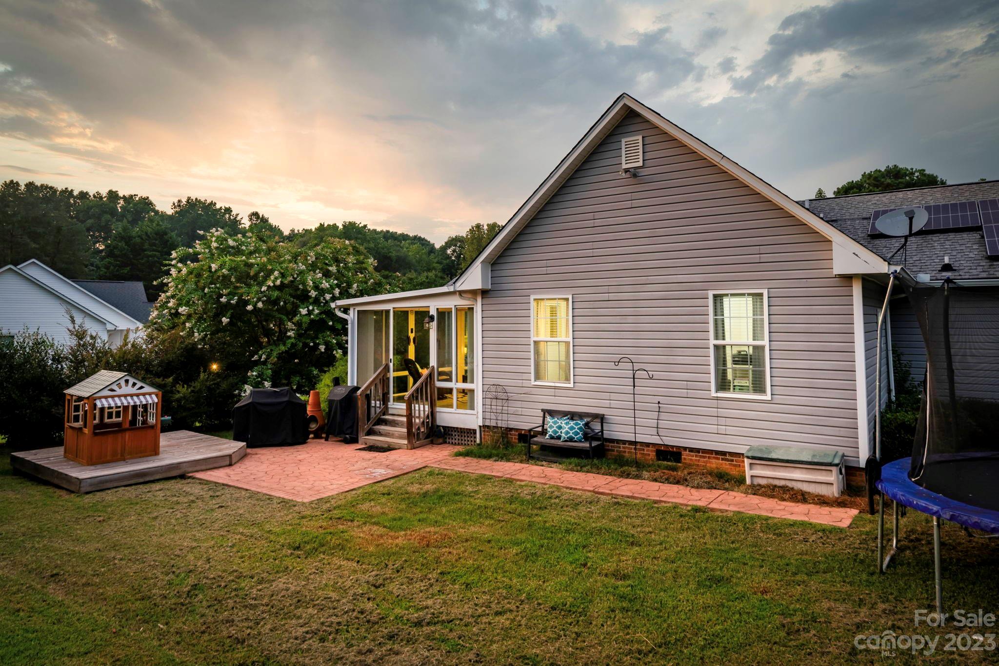 Hidden Lakes - Residential
